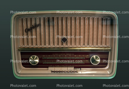 Telefunken Caprice 5051W, 1962, FM Radio