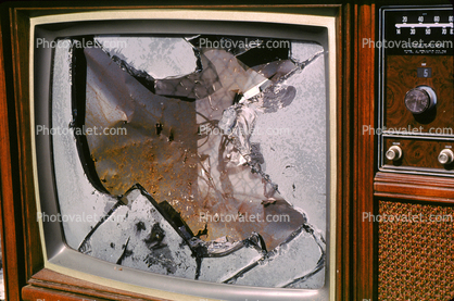 glass shattered, TV, Television