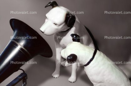RCA Victor Dogs, Nipper, Chipper, statues, Phonograph