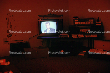 Television Screen, Stereo