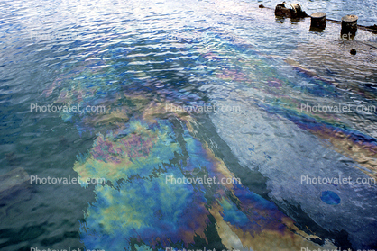 Leaking Oil from the USS Arizona, Bleeding, Slick, water, sheen, Pearl Harbor