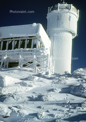 Mount Washington Observatory mountain top weather station