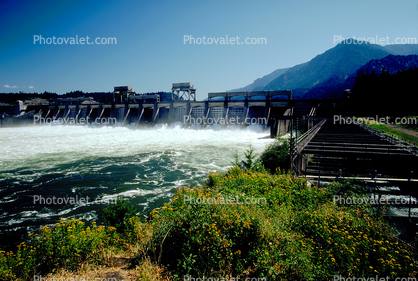 Bonneville Dam, Columbia River, Oregon