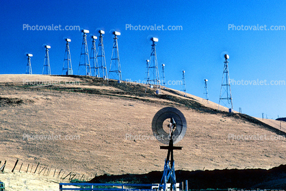 Spinning Blades, Wind farms, Altamont Pass, Eclipse Windmill
