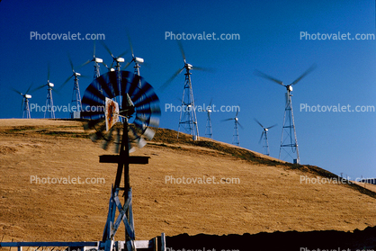 Wind farms, Altamont Pass, Spinning Blades, Eclipse Windmill