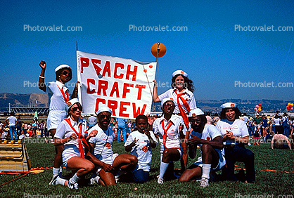 Peach Craft Crew