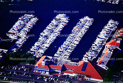 Docks, Harbor, Marina, Homes, Houses, Mansions