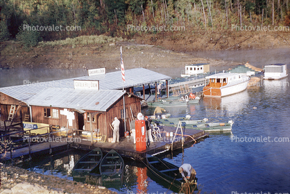Grider Hill Boat Dock, Gas, Floating, Pump, Harbor, building, Lake Cumberland, Albany Kentucky, 1950s