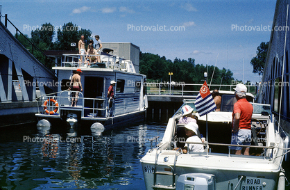 Houseboat, powerboat "Road Runner", Peterborough Lift Lock, Trent Canal, Trent-Severn Waterway, Hydraulic, Canada, 1960s
