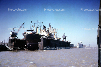 Ship Propeller, Floating Drydock, City of Alma, IMO: 5073478