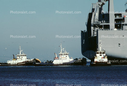 USNS Charlton (T-AKR-314), Tugboats, ro-ro, Watson-class vehicle cargo ship