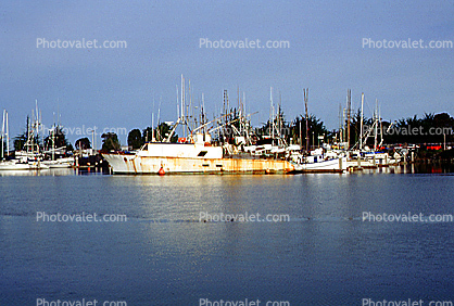 Eureka, Harbor, Docks