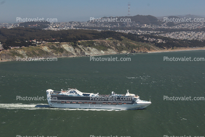 Cruise Ship, Golden Princess, IMO: 9192351, Princess Cruises Lines, Ocean Liner