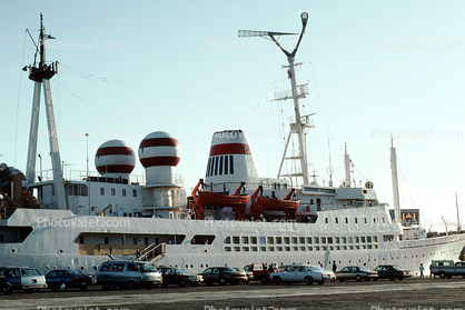 Akademik Shirshov, Life Boats, USSR, Russian Cruise Ship