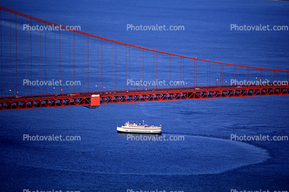 Hornblower, Golden Gate Bridge