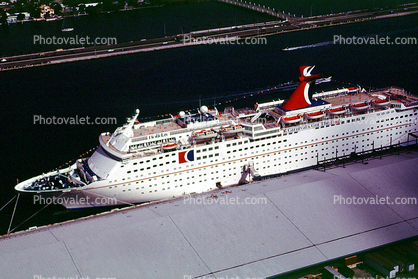 Carnival Cruise Lines, Port of Miami, Miami Harbor