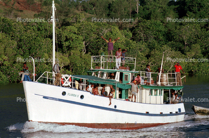 Solomon Islands, bow