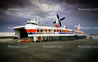 Princess Anne, IMO 8643274, HoverSpeed, Hover Speed, Hovercraft, Air Cushion Vehicle, Propellers, SRN4