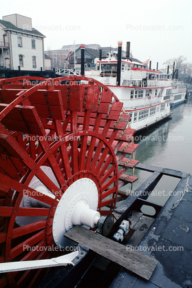 Delta King, paddle wheel steamboat on the Sacramento River, Old Town