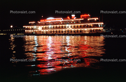 San Francisco Belle, IMO: 102618, nigth, nightime, reflection, tranquility, Night, Exterior, Outdoors, Outside, Nighttime