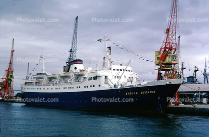 Stella Oceanis, Cranes, Docks, Cruise Ship, IMO: 6413170