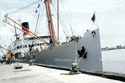 Chiriqui, Old Steamer, Anchor, Crane, Dock, IMO: 5372630