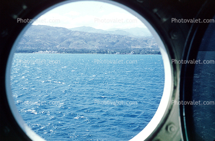 Porthole, Haiti