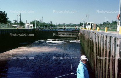 Canal Locks, Deep Creek Lock, Dismal Swamp Canal, wetlands