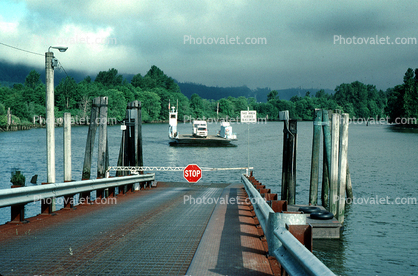Columbia River, Car Ferry, Ferry, Ferryboat