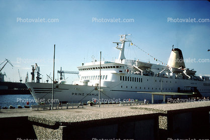 Prinz Hamlet, Ro-ro/passenger Ship, IMO: 7320332, September 1977, 1970s