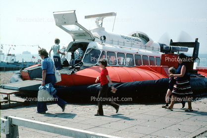 Hovercraft, Hovertravel, Ryde, Isle of Wight, Ferry, Ferryboat, 1976, 1970s