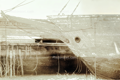 Maine, Hesper and Luther Little, grounded, wrecks, 4 masted schooners, Wiscasset Maine