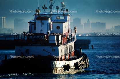 Tugboat Bearcat, Oakland Skyline