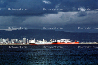 Harbor, redhull, redboat