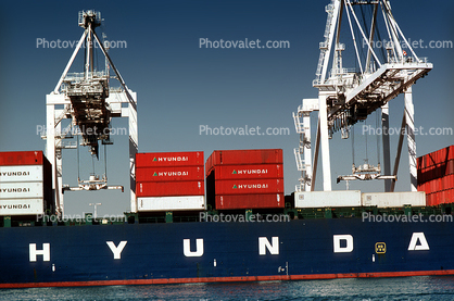 Hyundai, Gantry Crane, Dock