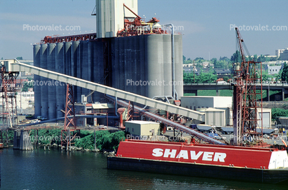 Shaver, Dock
