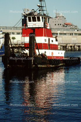 Solana, Portland Oregon, Pusher Tugboat