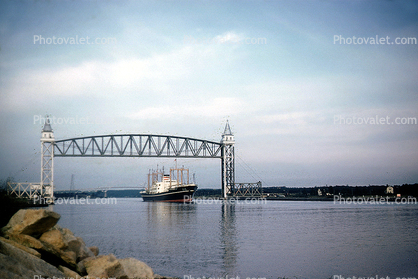 Cape Cod Canal, Massachusetts, Cape Cod Canal Railroad Bridge, Lift Bridge,  Bourne