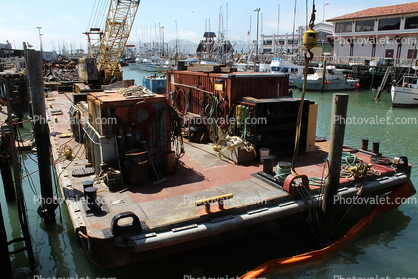 Barge, Crane, Fishermens Wharf