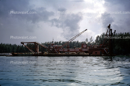 dredging for the new Dodge Island Seaport, Biscayne Bay, Great Dredge and Dock Company, November 1964, 1960s