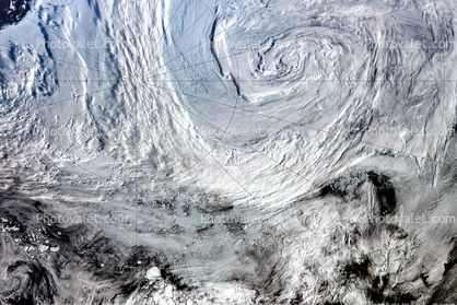 cyclone over the Arctic in early August 2012