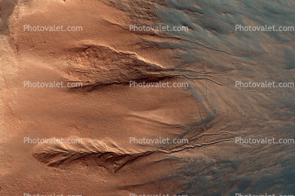 Contrasting Colors of Crater Dunes and Gullies on Mars