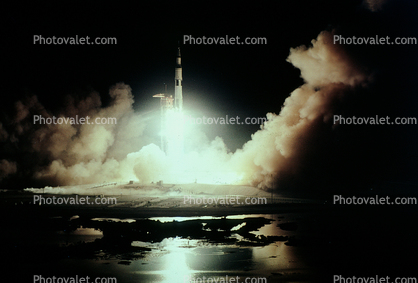 Saturn-V, Launch Pad, Taking-off, Launch, Launching, Cape Canaveral, Florida, USA