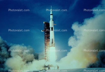 Saturn-V, Launch Pad, Taking-off, Launch, Launching, Cape Canaveral, Florida, USA, F-1 Rocket Engines