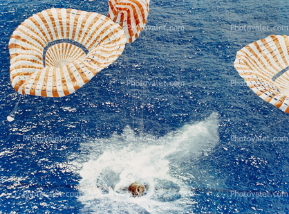 Apollo 15 splashdown, Capsule, Aug. 7, 1971, 330 miles north of Honolulu, Hawaii, Command Module