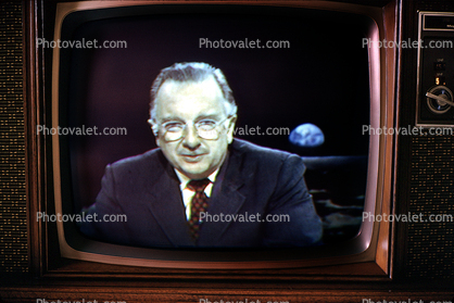 Television Screen, Live Coverage, Apollo Touch Down, Splashdown, Walter Cronkite, newscast, Apollo-11, 1960s