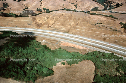 The new section being built for Interstate Highway I-580 near Castro Valley, 1 October 1983