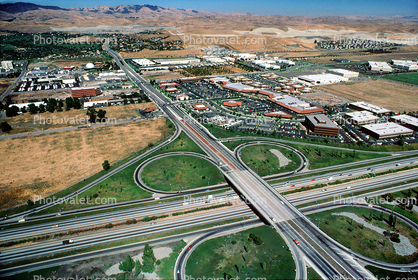 Cloverleaf Interchange, Interstate Highway I-680