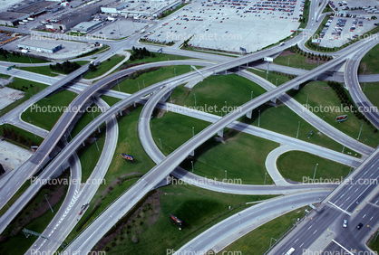 Maze, tangle, overpass, underpass, intersection, interchange