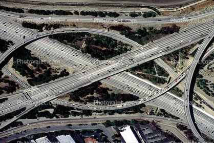 Four-way interchanges, Three-level Cloverstack Interchange, Interstate Highway I-405 interchanges with Costa Mesa Freeway